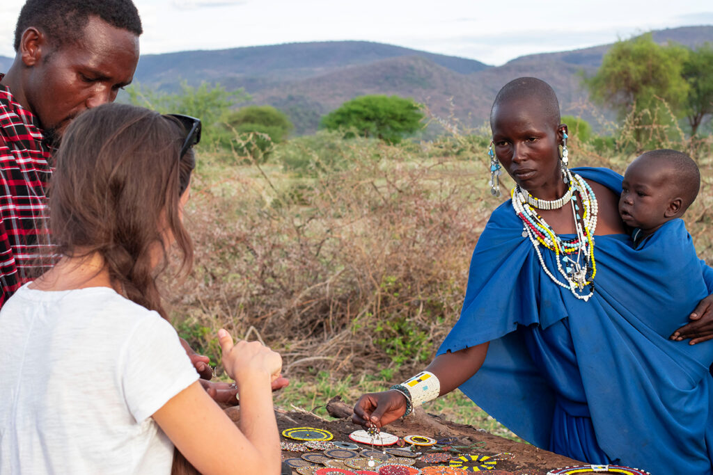 Souvenir shopping from the Masai tribe